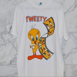 Deadstock vintage tweety 💛📸🎞